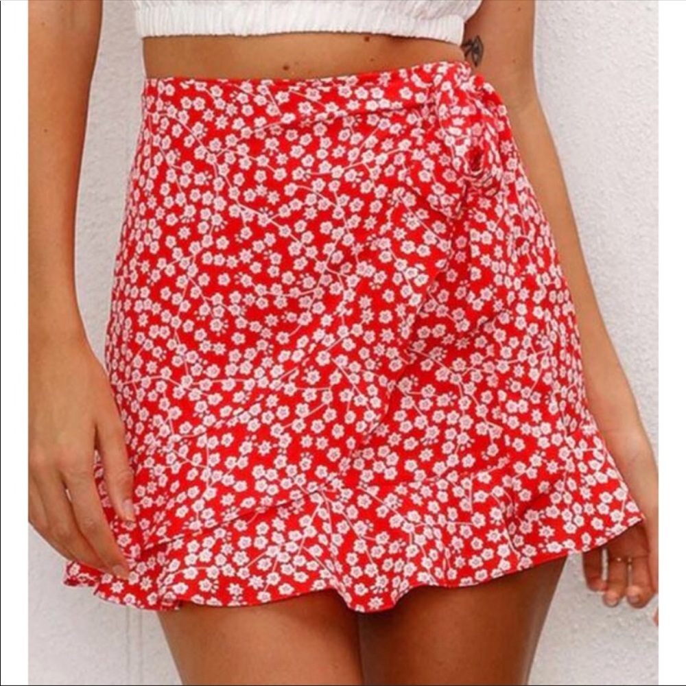 FOREVER 21 cute skirt ❤️